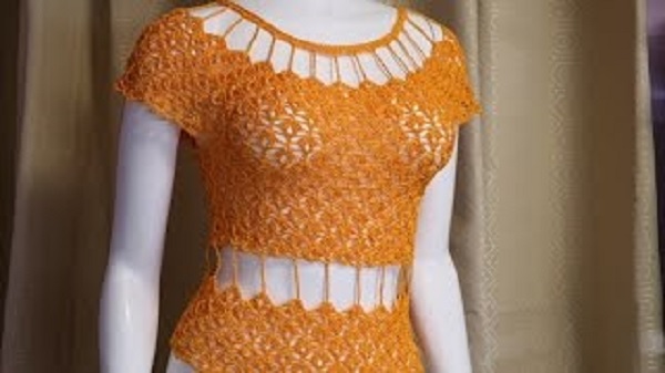 Blusa crochet verano